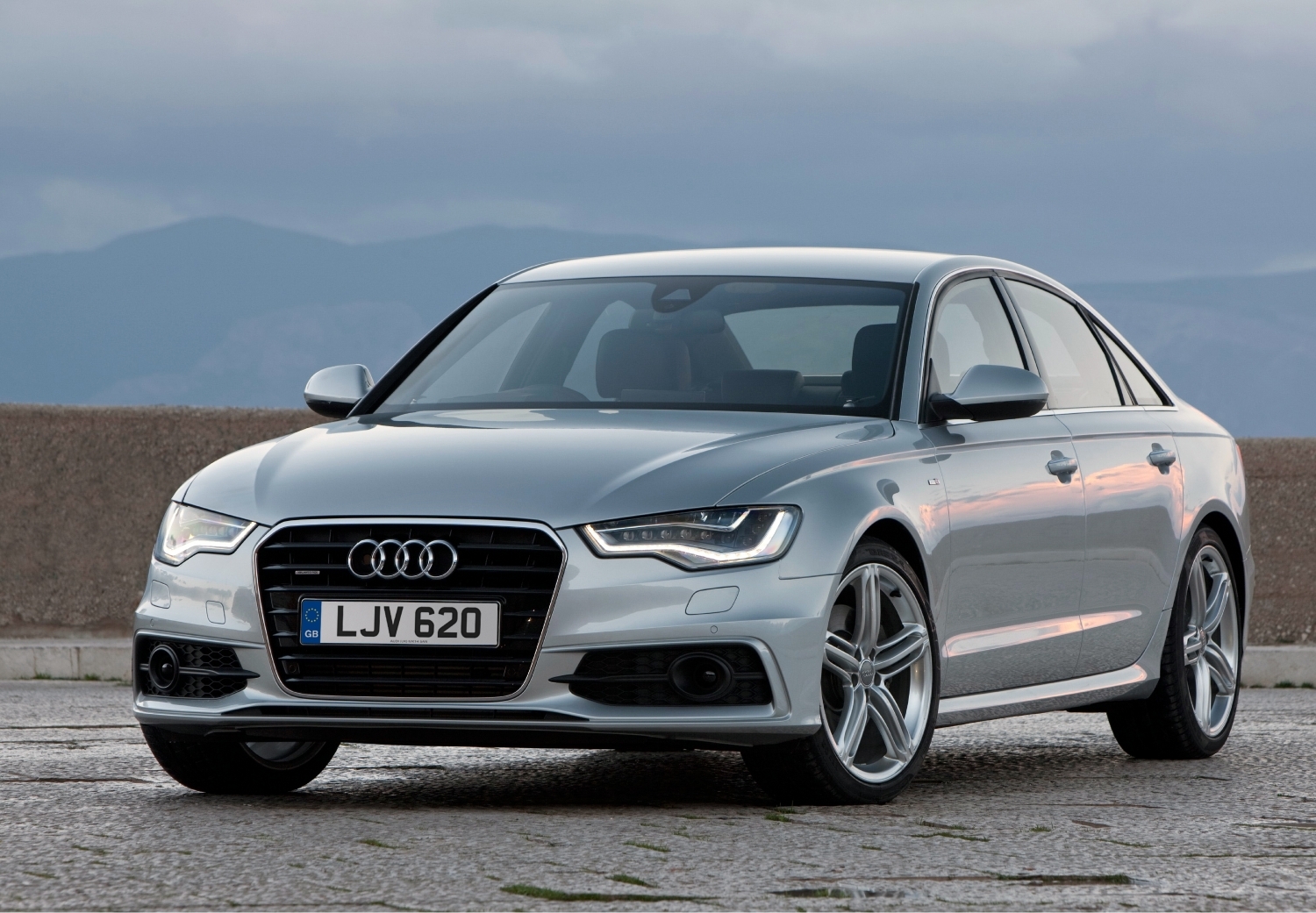 Audi A6 2011–2014 – Eksterior (para)